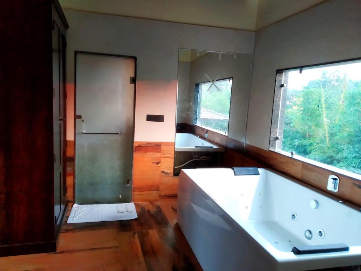 Hotel The Pench International Khawāsa Zewnętrze zdjęcie